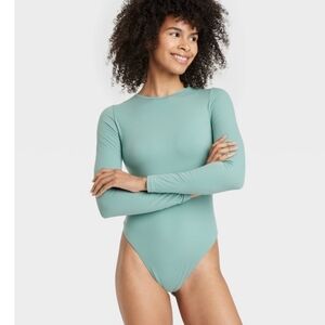 Women's Luxury Collection 4-Way Stretch Long Sleeve Bodysuit Auden Tidal Flow M